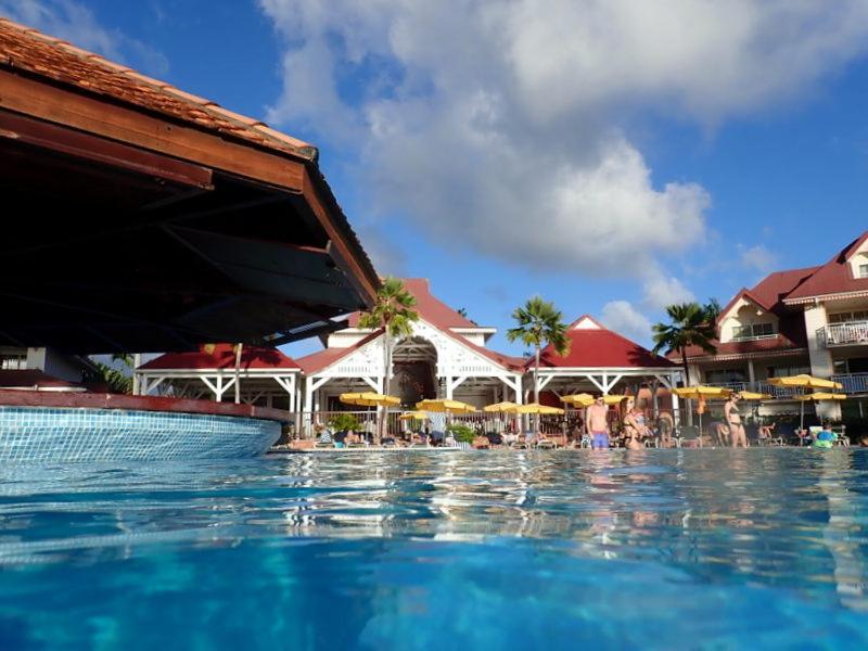 Pierre & Tobago 24 * Sainte-Luce