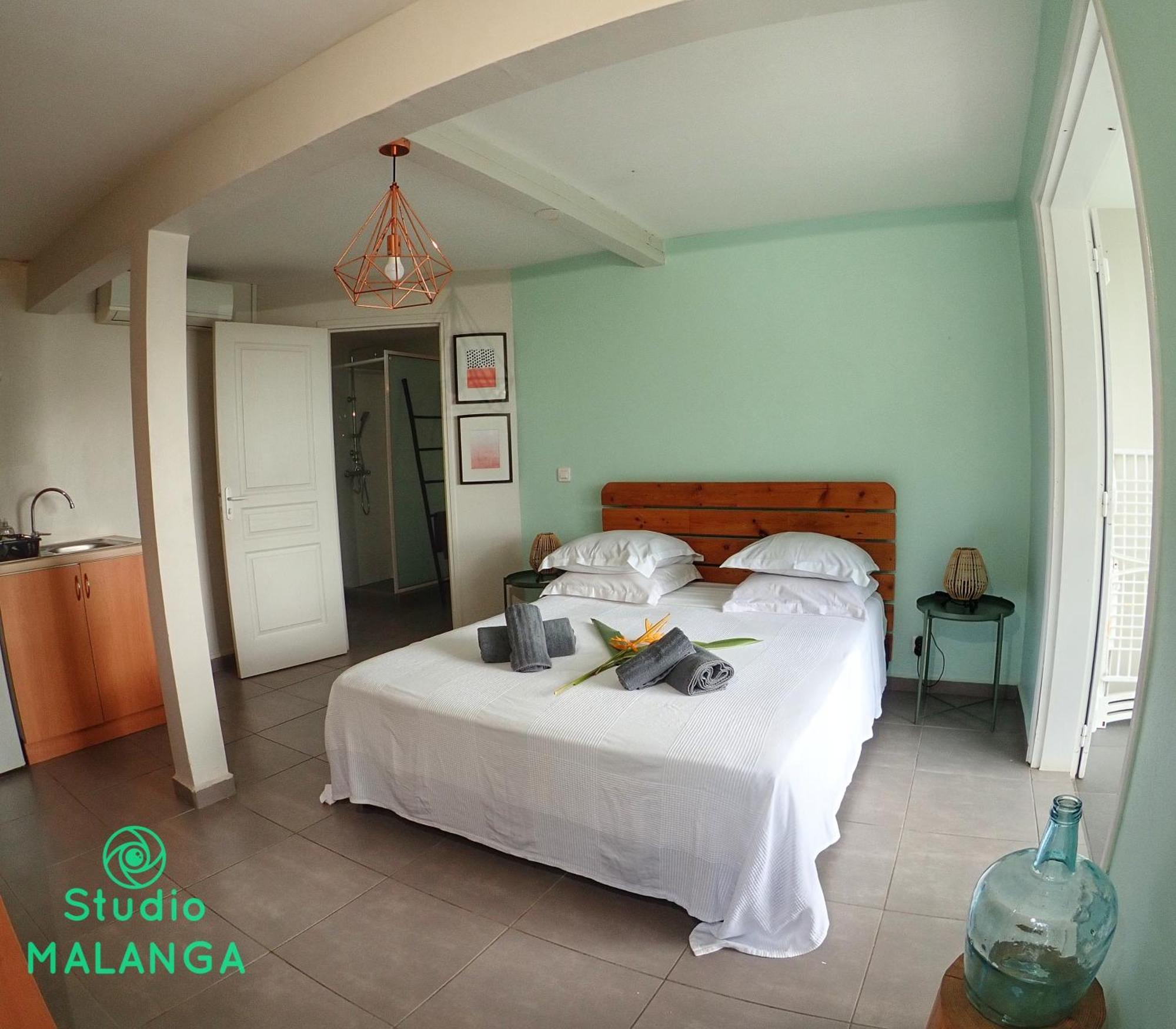 Malacca, Malanga Et Majacudja - O Coeur De Apartment Deshaies