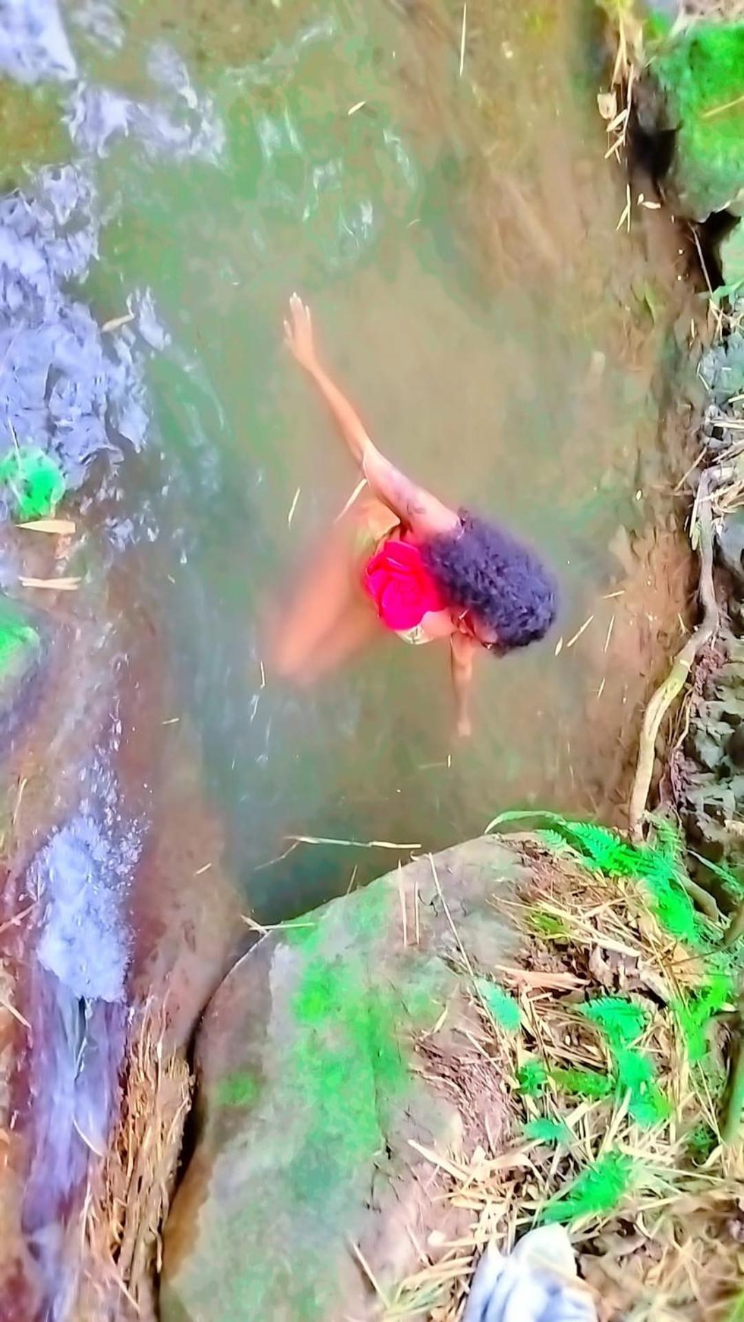Whispering Waters Natures *