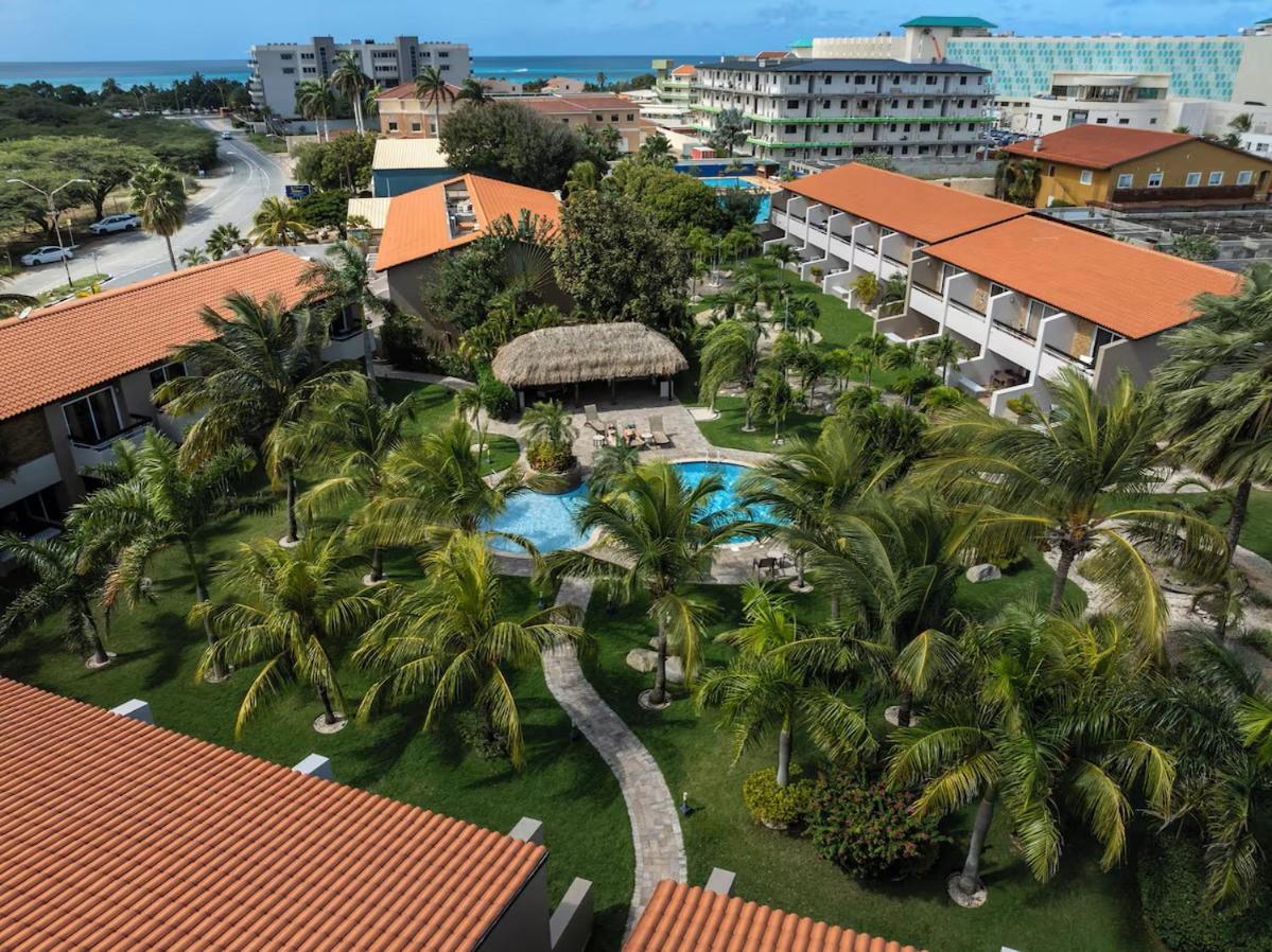 Casa de férias Eagle Luxury House, Walking Distance To The *