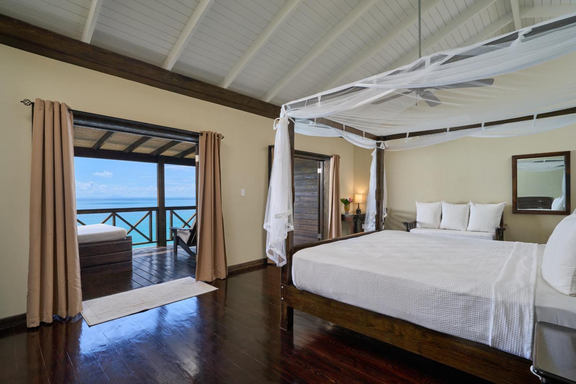 Hotel Keyonna Johnson's Point