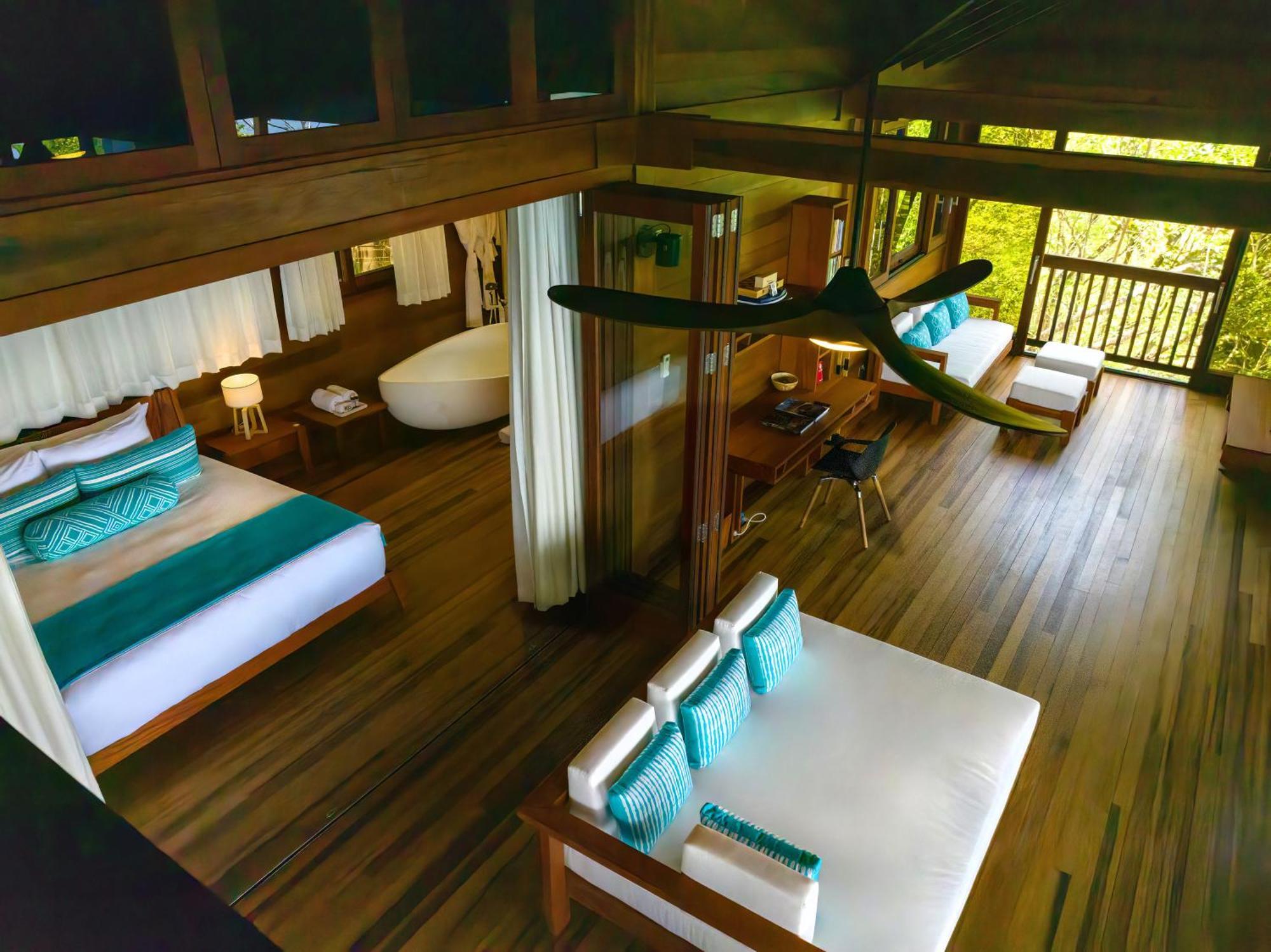 Secret Bay Hotel 5*