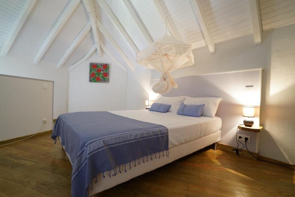 Le Jardin Des Ilets Holiday home Bouillante