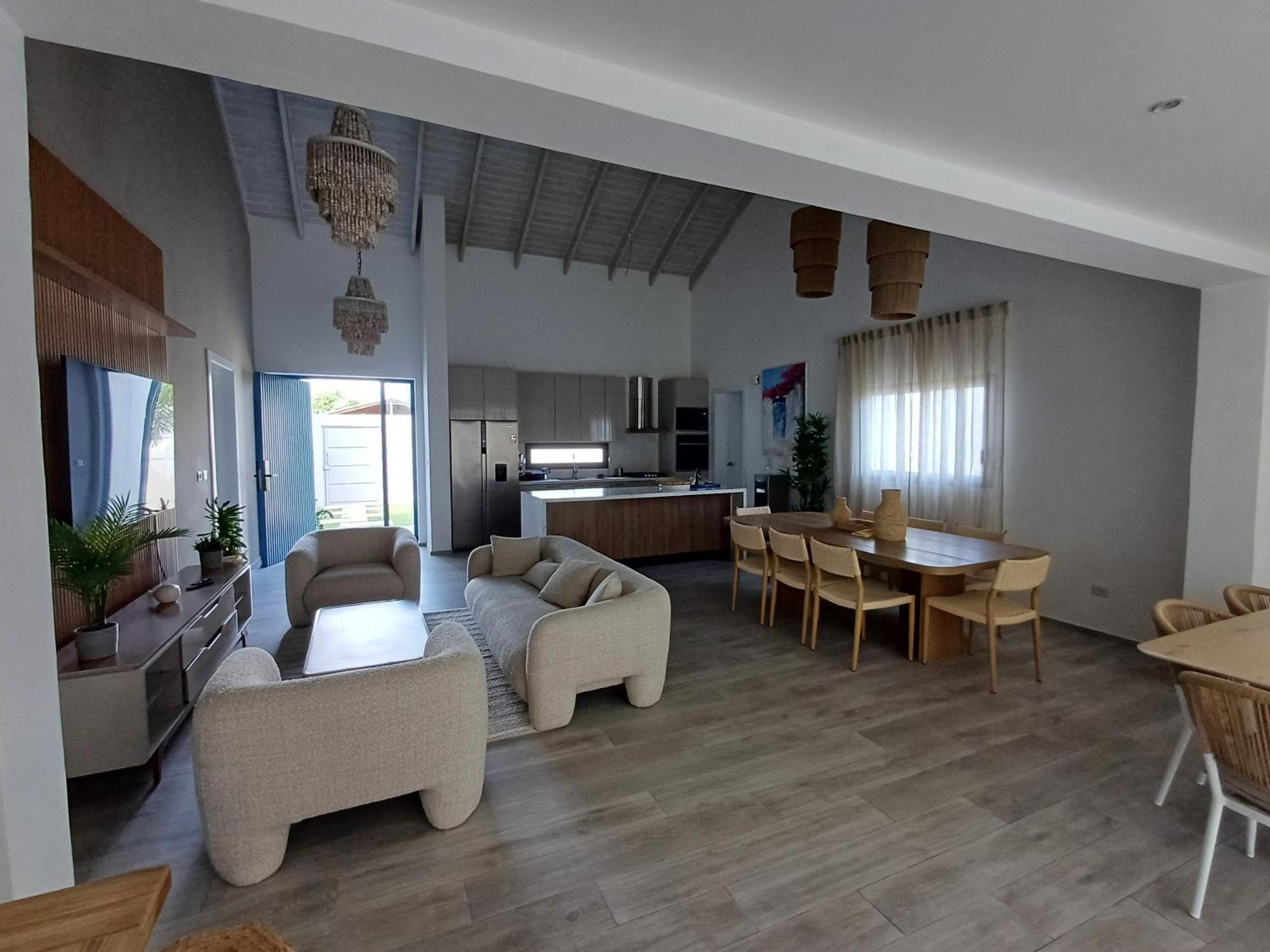 Tracadero Club & Holidays