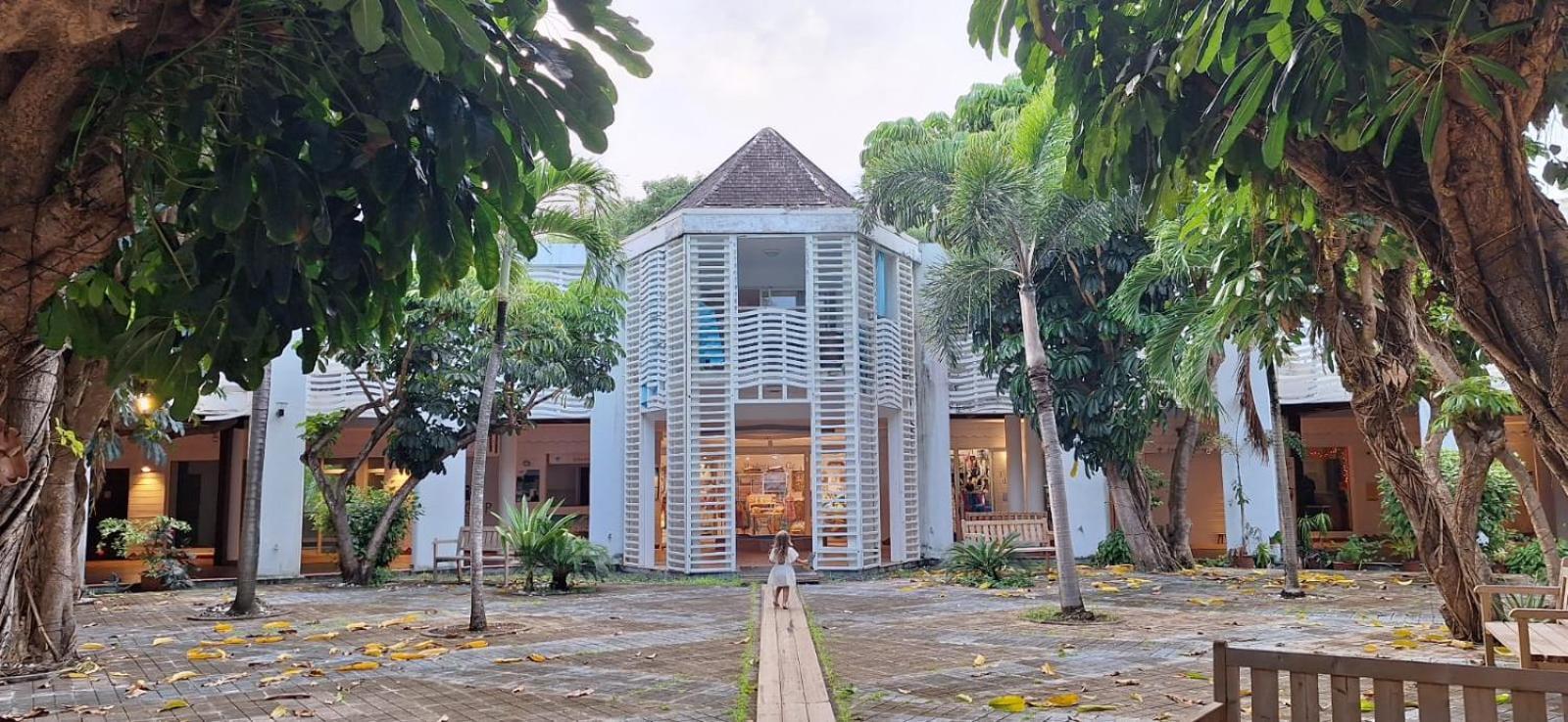 Aparthotel Vue Dans Creole Avec Piscine Et Lagon
