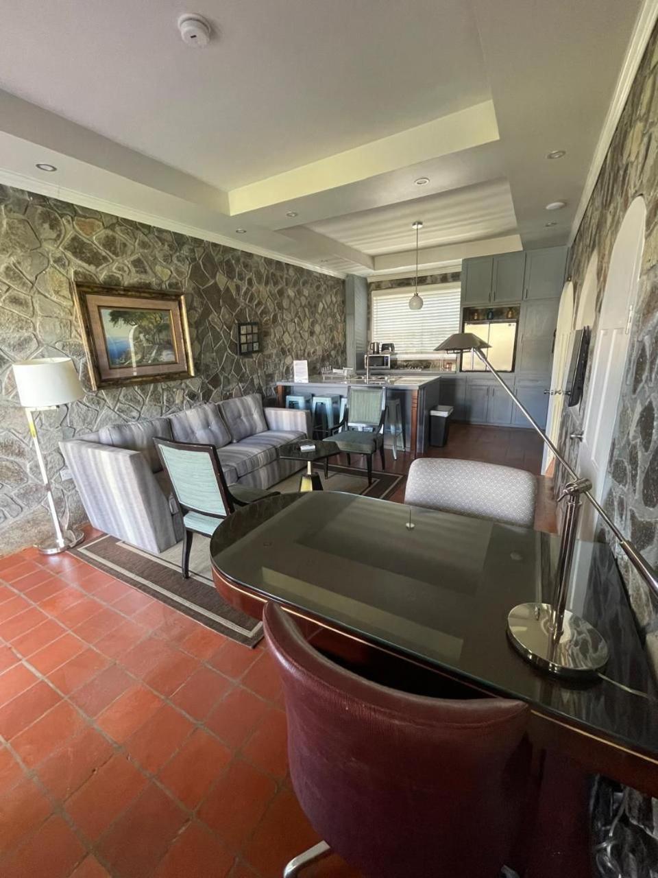 Hotel Stonetrail Arnos Vale