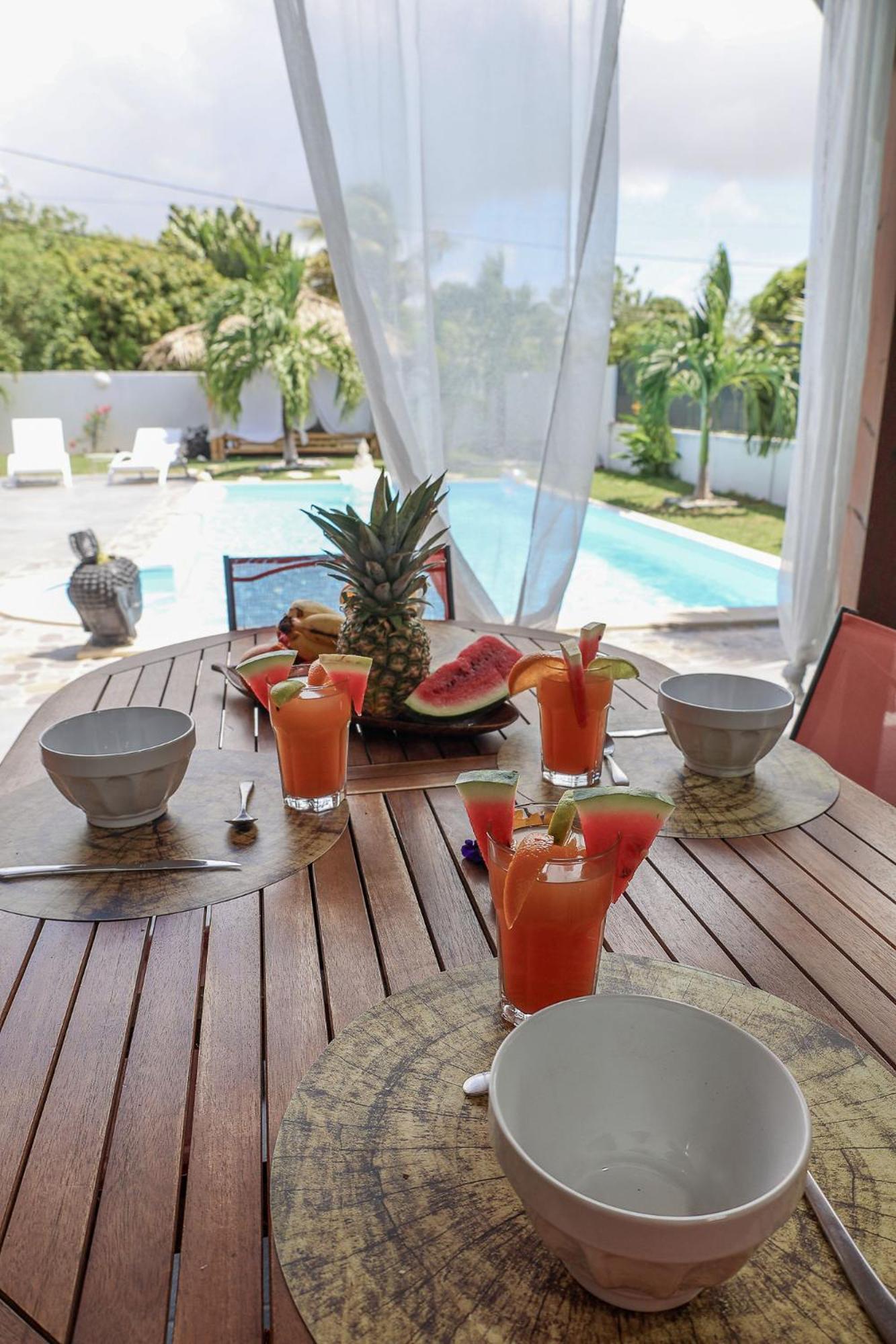 O'mangos Hibiscus Apartment *