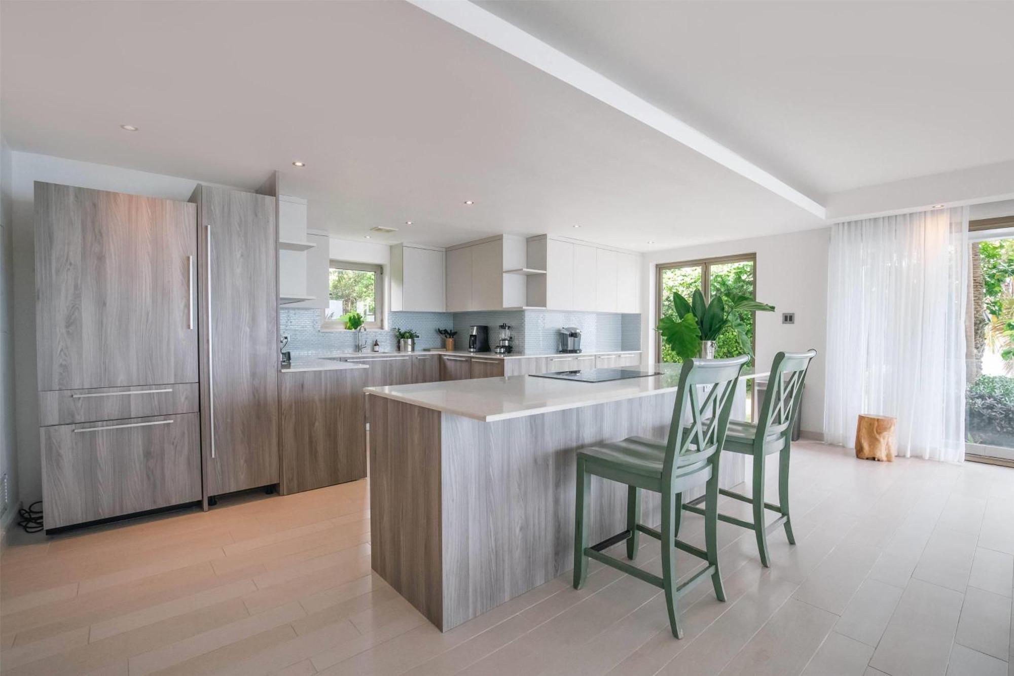 Hodges Bay & Spa, An Hq Luxury & Residences