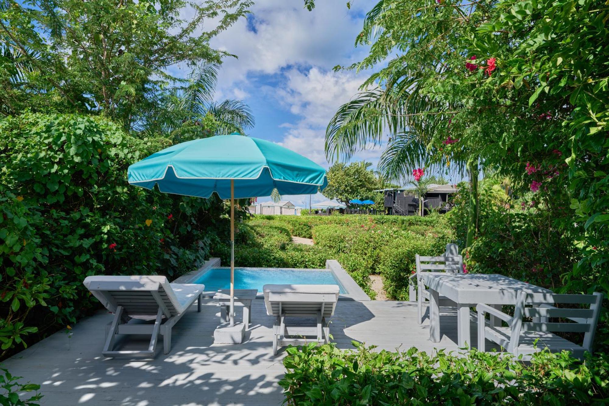 Keyonna Hotel Johnson's Point