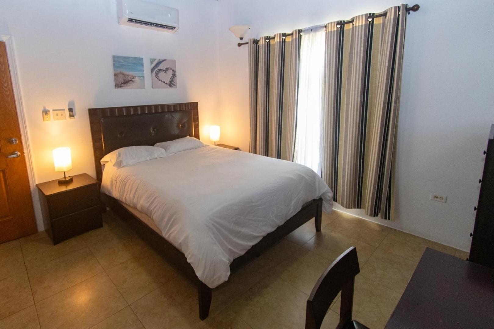Hotel Lord Nelson & Residences St. John's