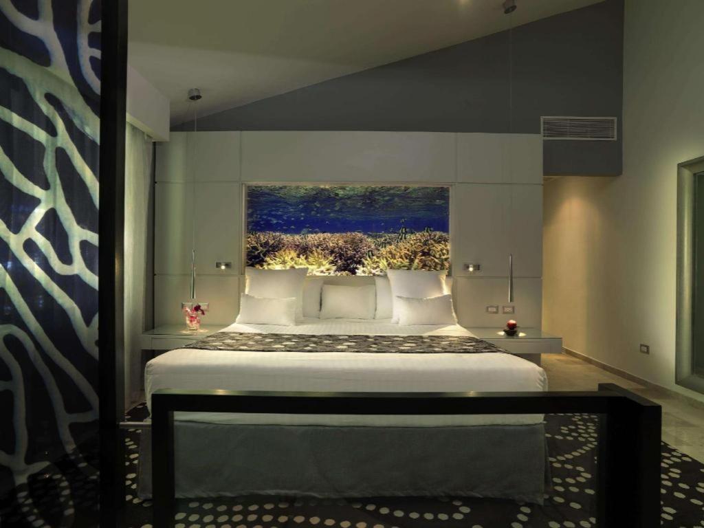 Paradisus (adults Only)