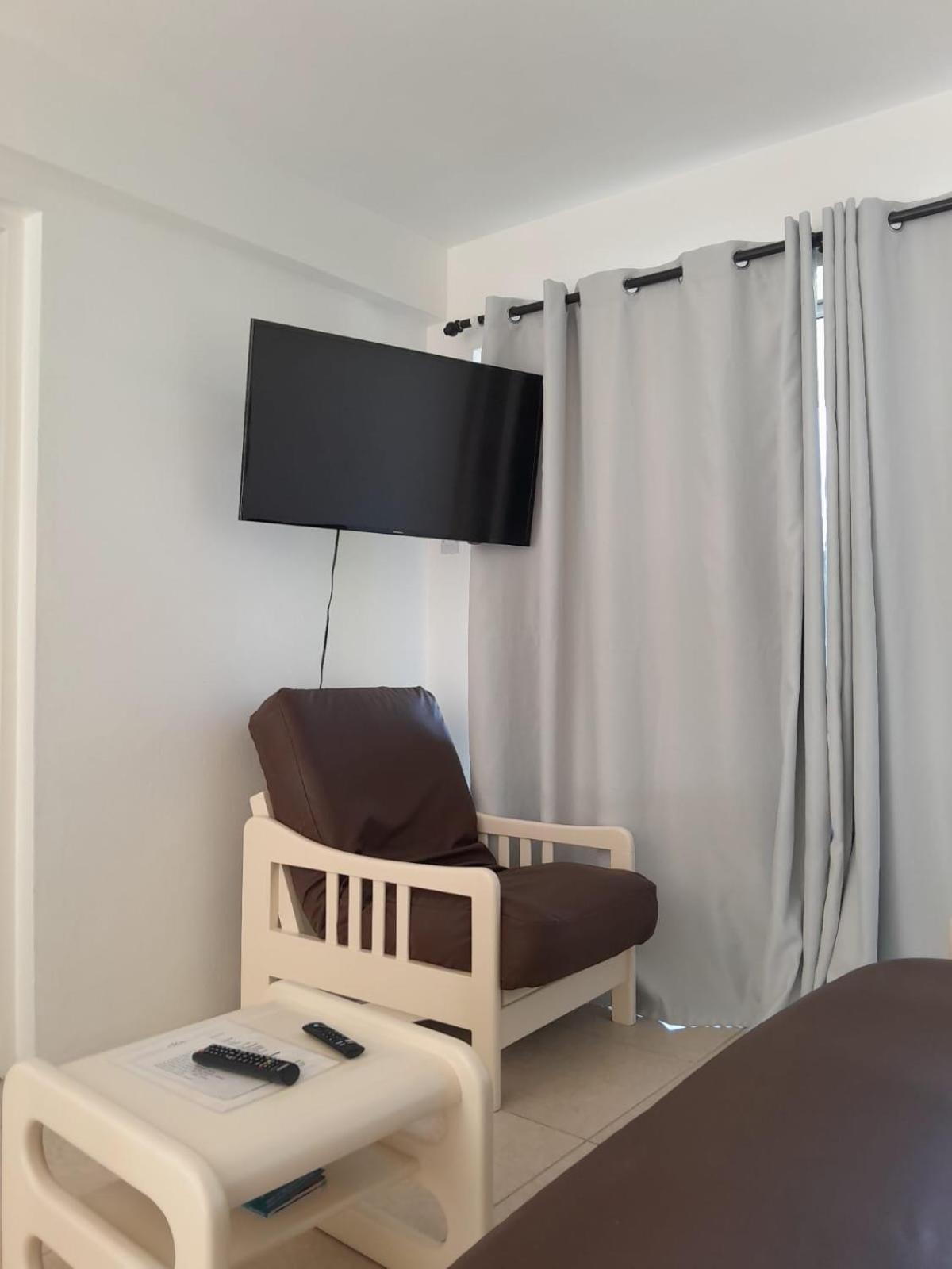 Melrose Inc Apartment