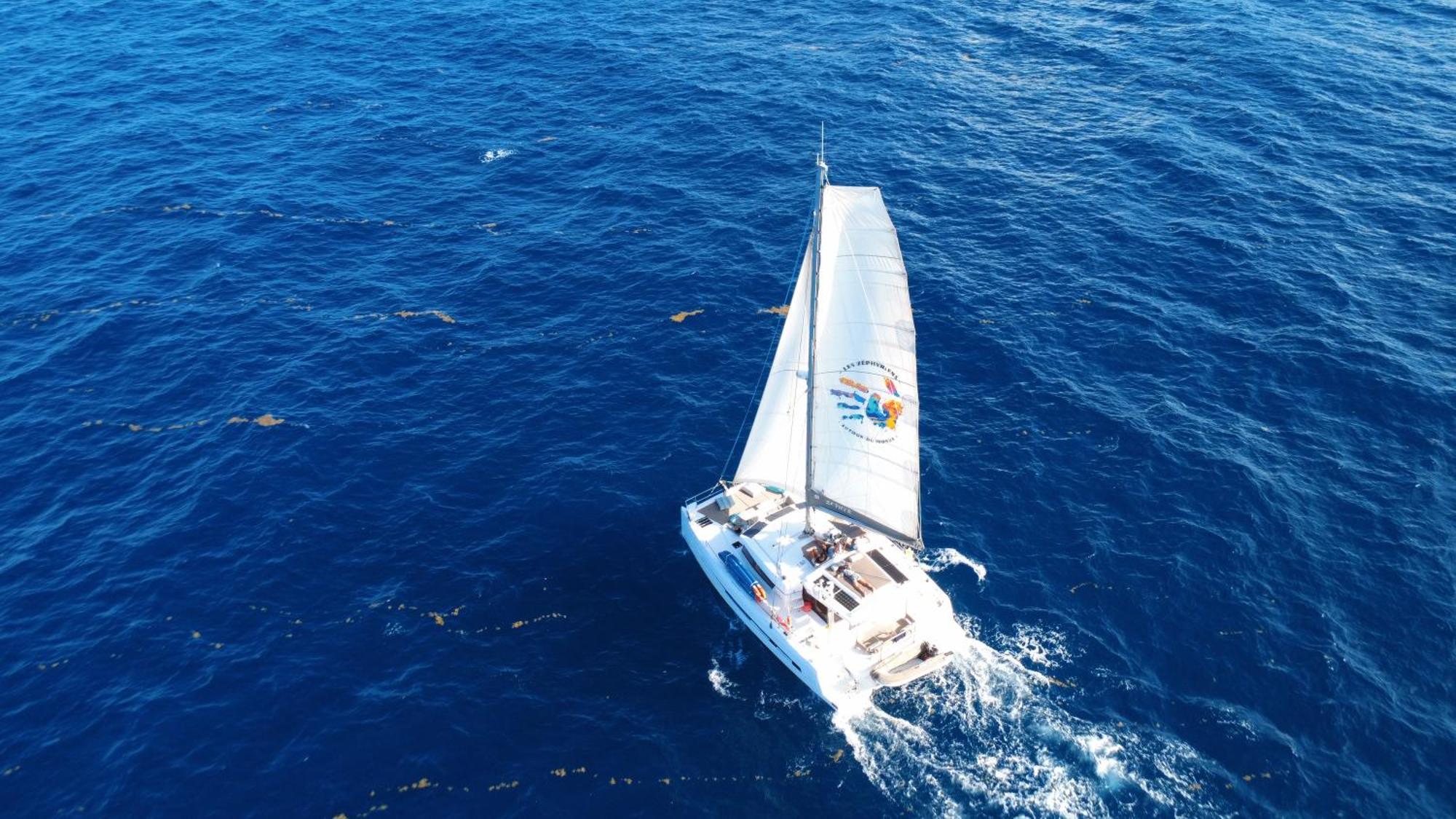 Catamaran Zephyr Nuit Au Mouillage Diner, Nuit Et Petit-dejeuner Inclus *