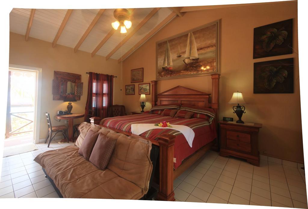 Mary's Boon & Hotel