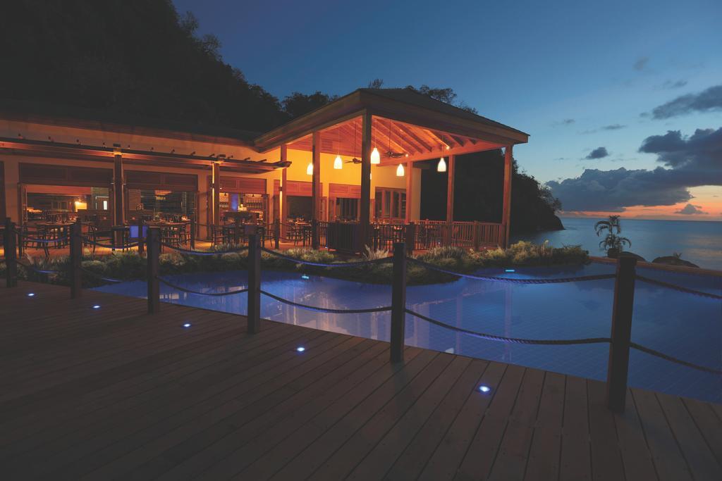 Buccament Bay 5*