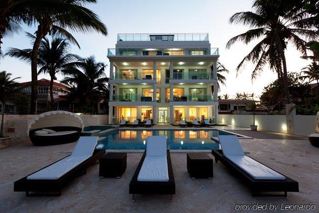 Aparthotel Watermark Luxury Oceanfront Residences 5*