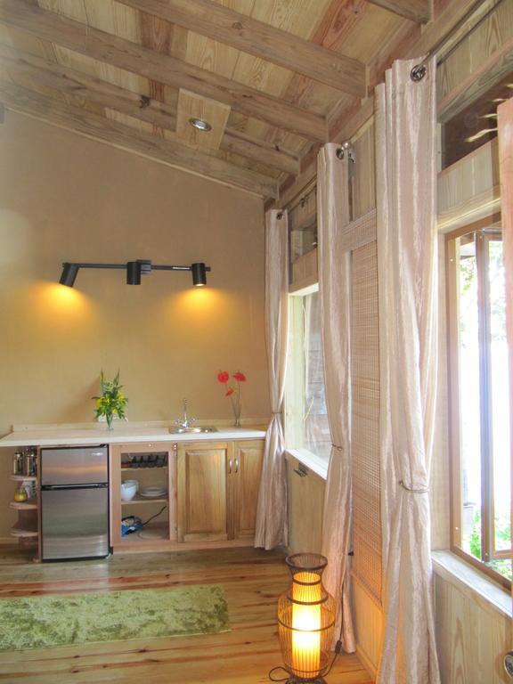 Retreats * Castara
