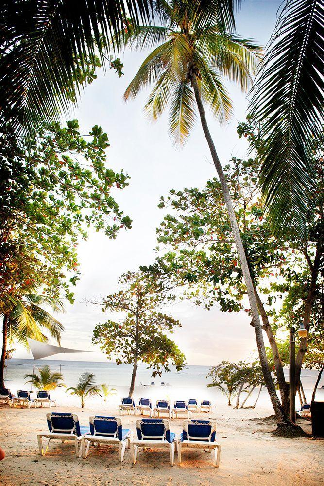 Hotel Barcelo Talanquera Beach San Pedro de Macorís
