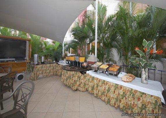 Hotel On Vacation Curacao 3*