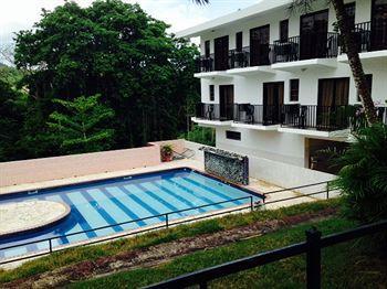 Hotel Hidden Village