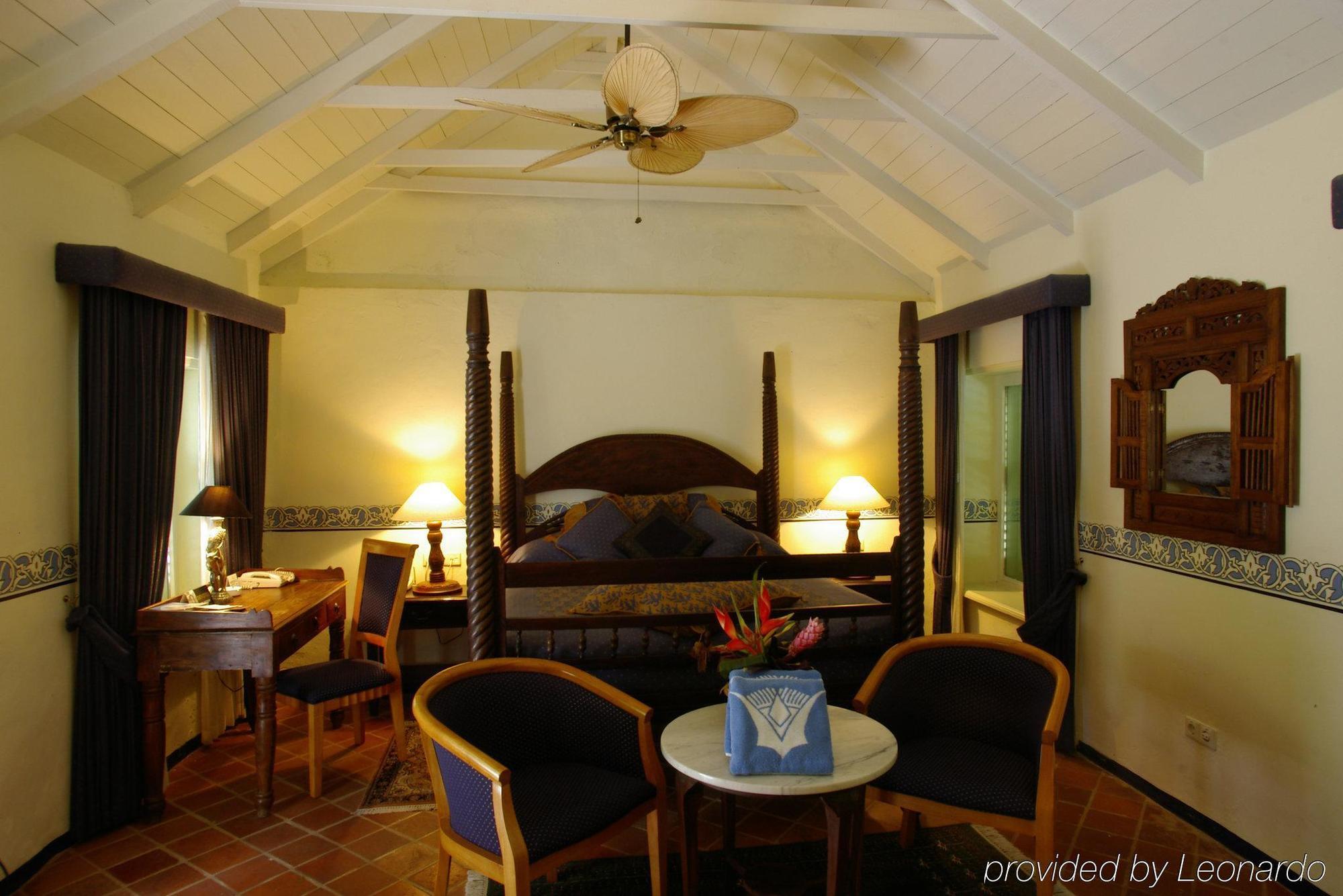 Kura Hulanda Village & Hotel 3*