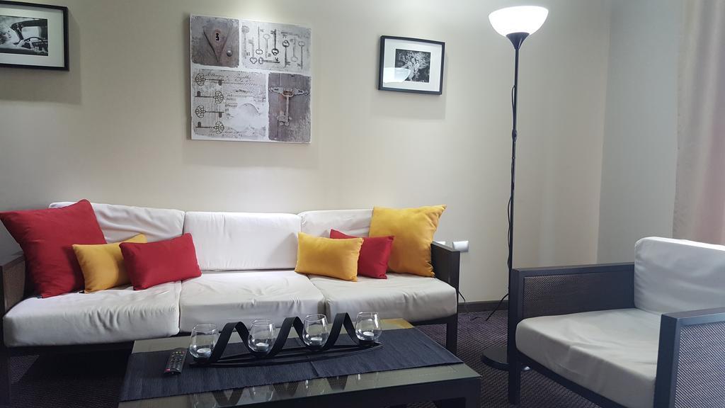 Savoy Boutique Hotel 4*