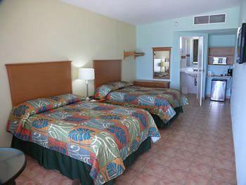 Hotel Palmas De Lucia 2*