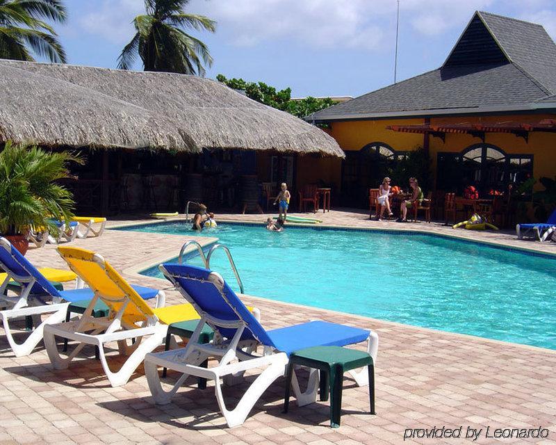 Trupial & Casino 4* Willemstad