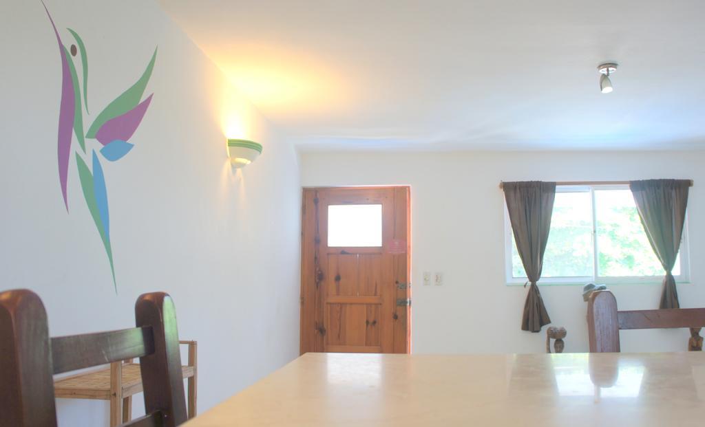 Hummingbird Aparthotel 3*