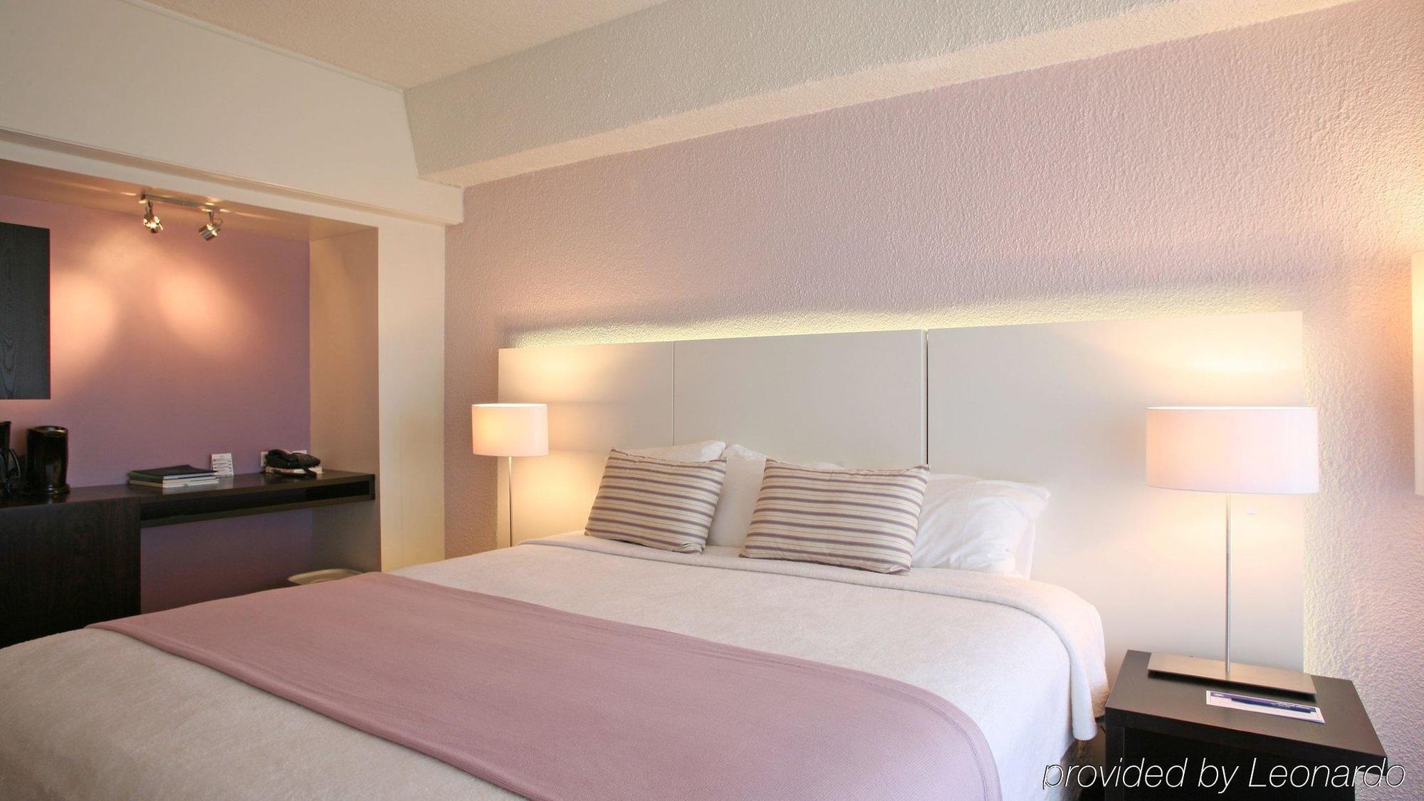 Hotel Holland House Beach 3*