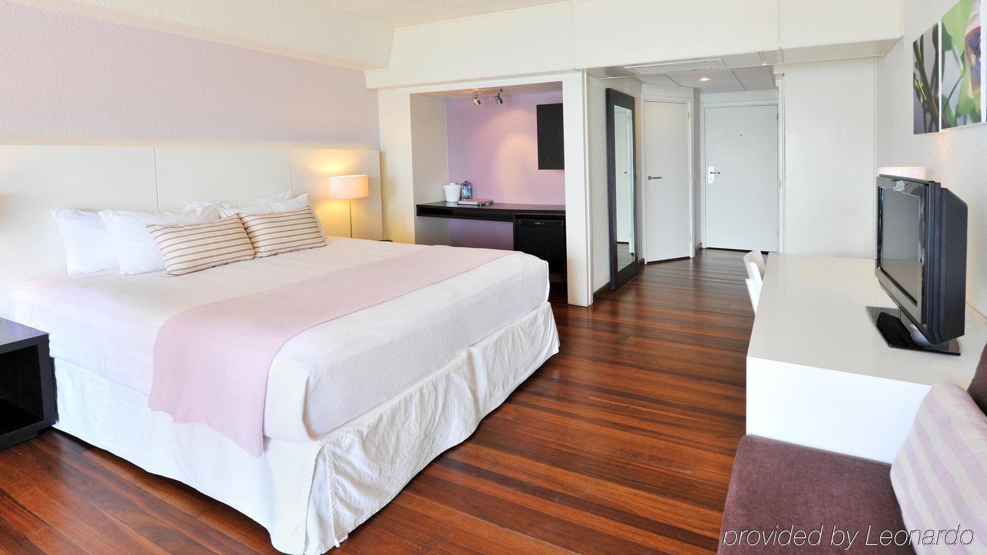Holland House Beach Hotel Philipsburg (Sint Maarten)