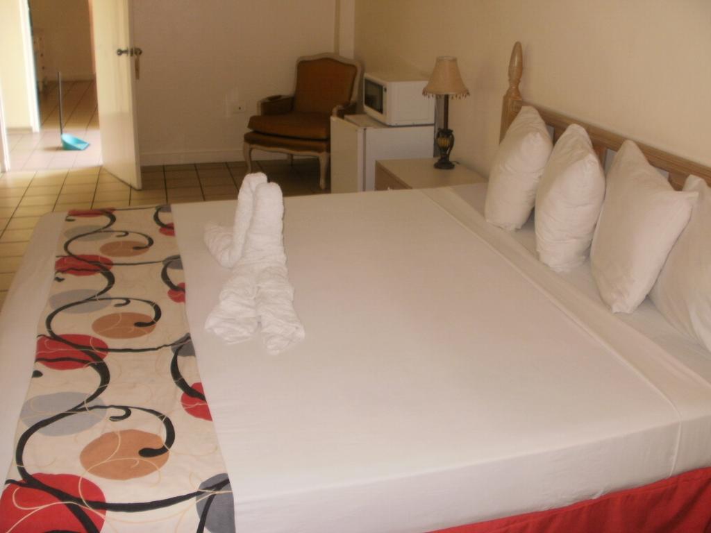 Pineapple Court Ocho Rios