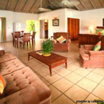 Hotel The Catamaran 3*
