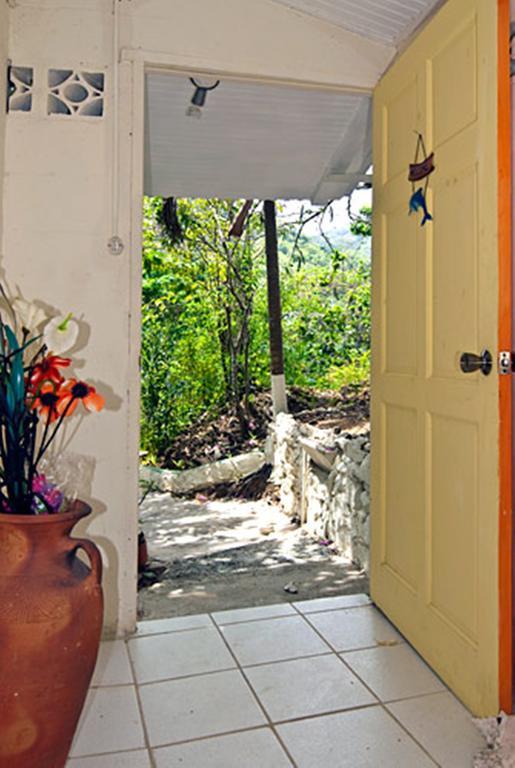 Guest house Blue Mango Cottages *