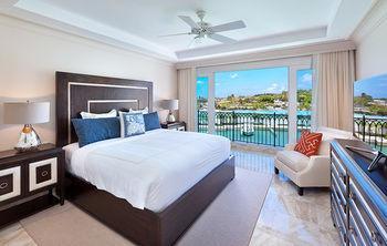 Resort Port Ferdinand Luxury And Residences
