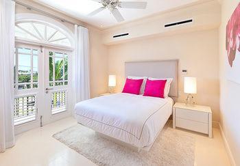Port Ferdinand Luxury And Residences
