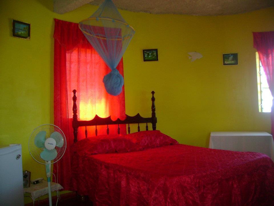 Waikiki Guest house