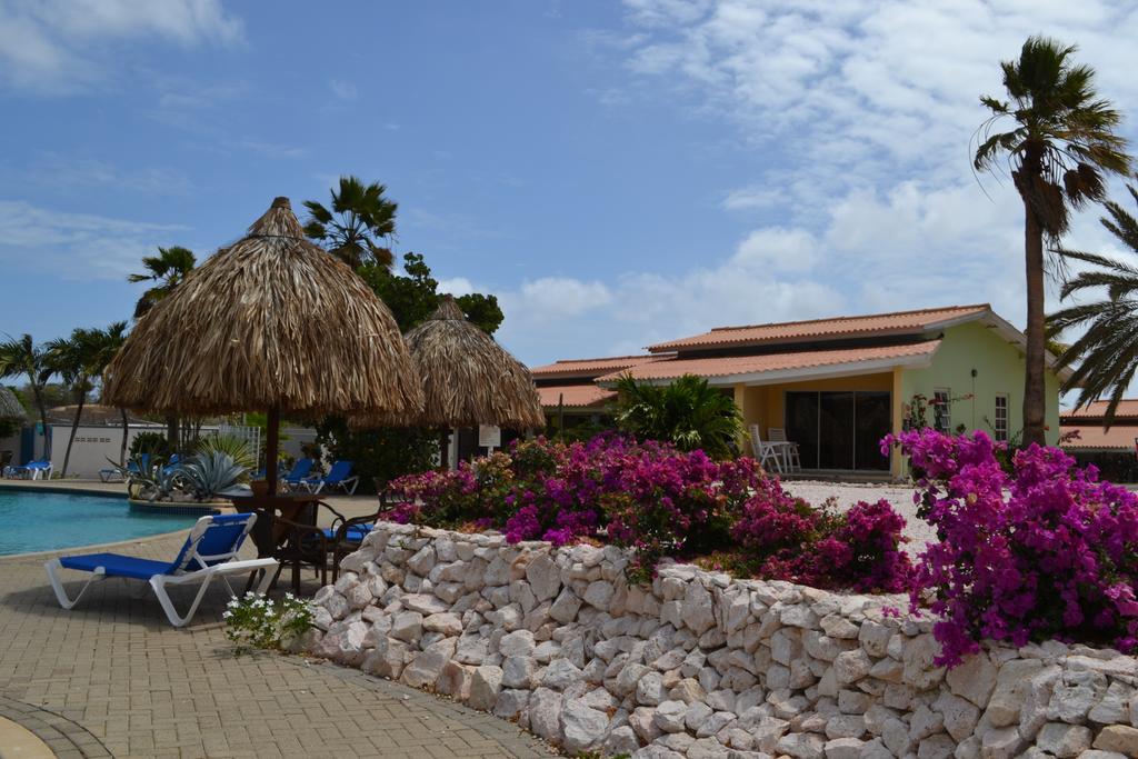 Seru Coral 16 Apartment *