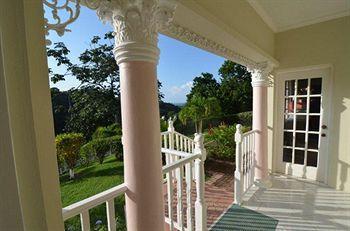 Resort Tropical Lagoon 3*