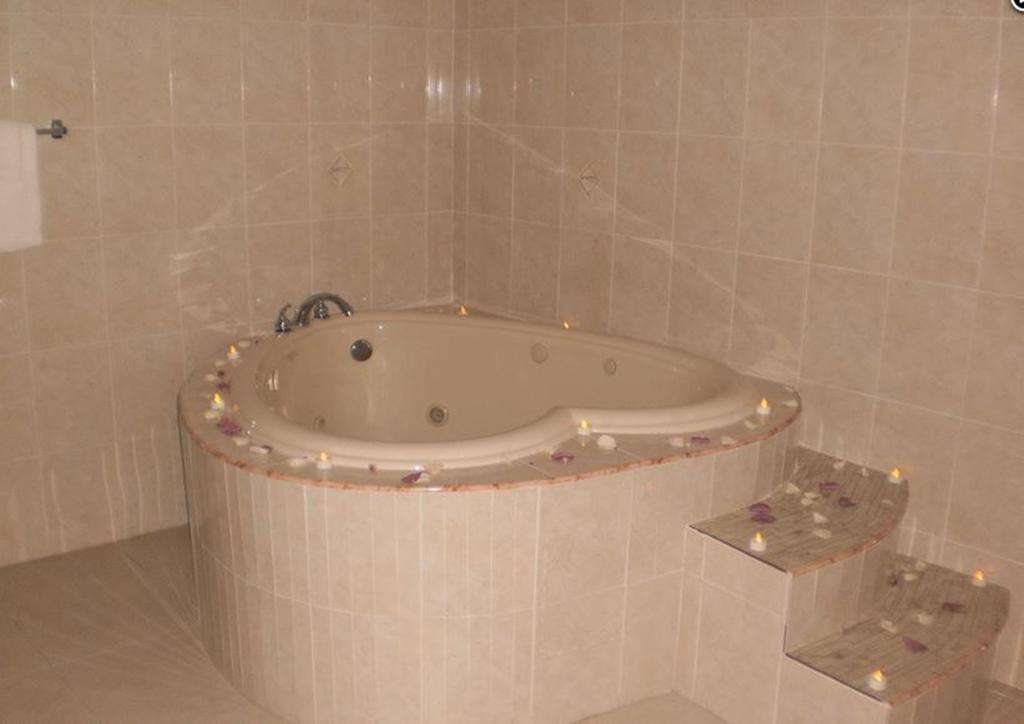 Hotel Holiday Haven