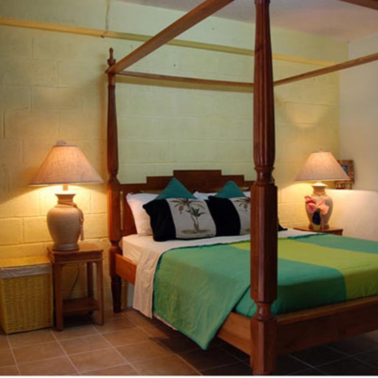 Grenada Gold Guest house 3*