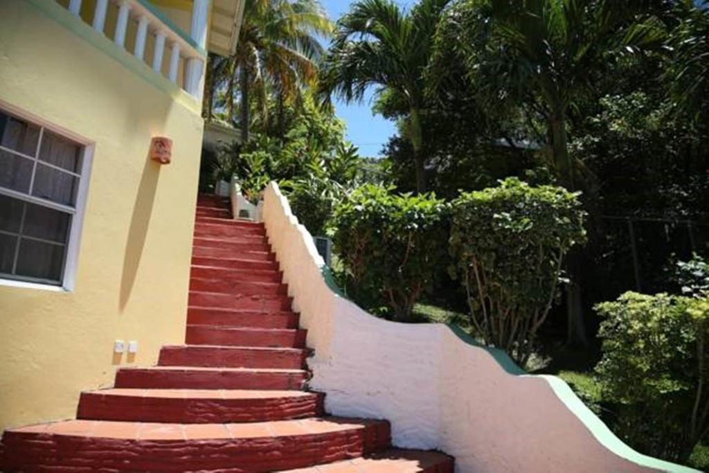 Grenada Gold St. George's