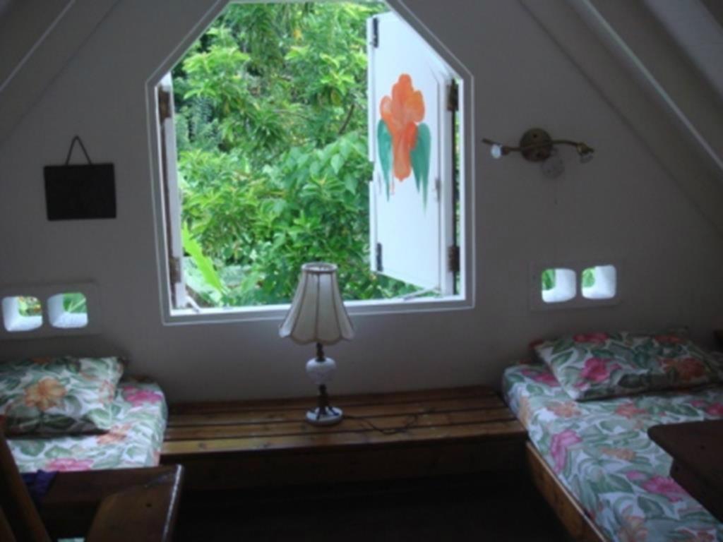 Coffeeriver Cottages Guest house Marigot