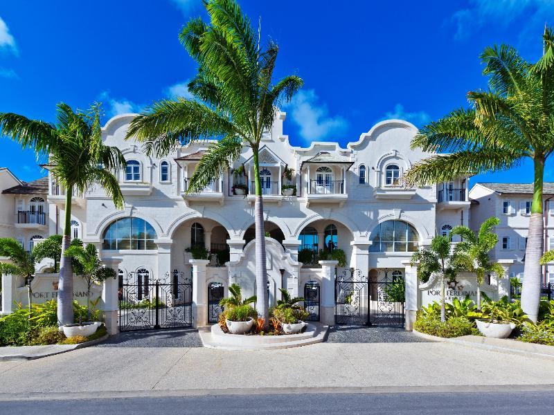 Port Ferdinand Luxury And Residences