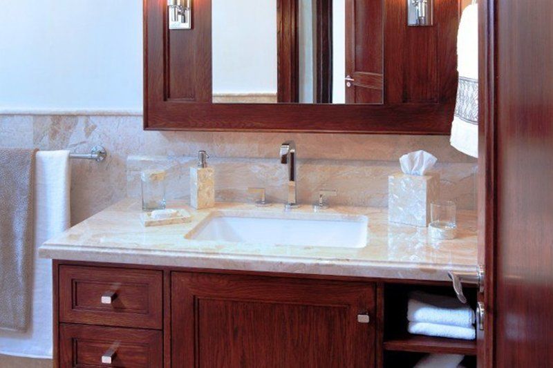 Resort Port Ferdinand Luxury And Residences Saint Peter