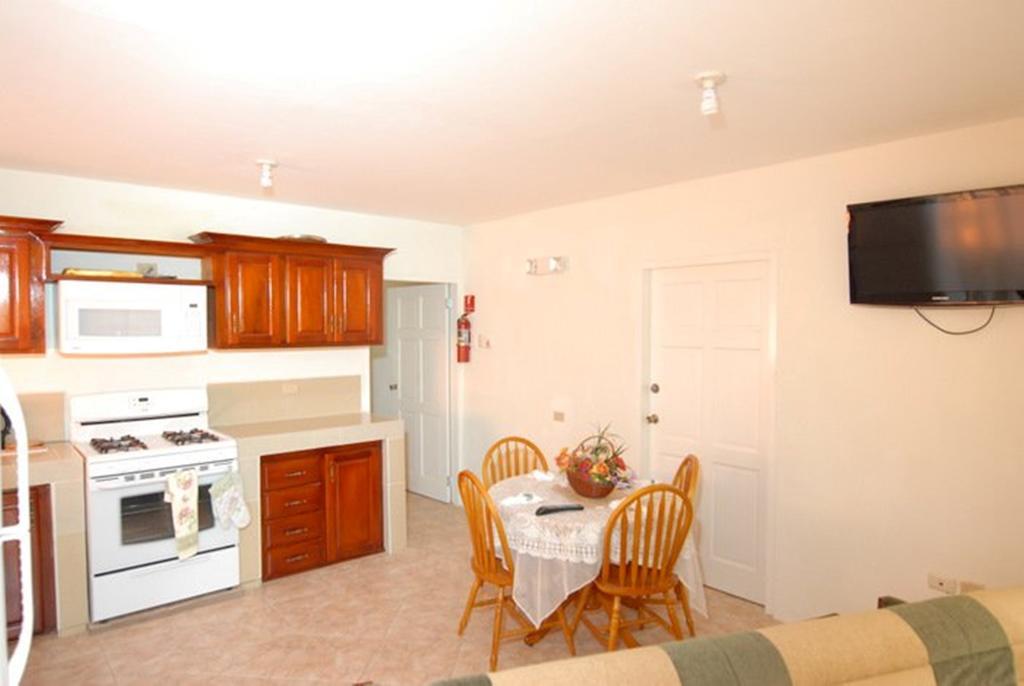 Jgs Tropical Apartment *