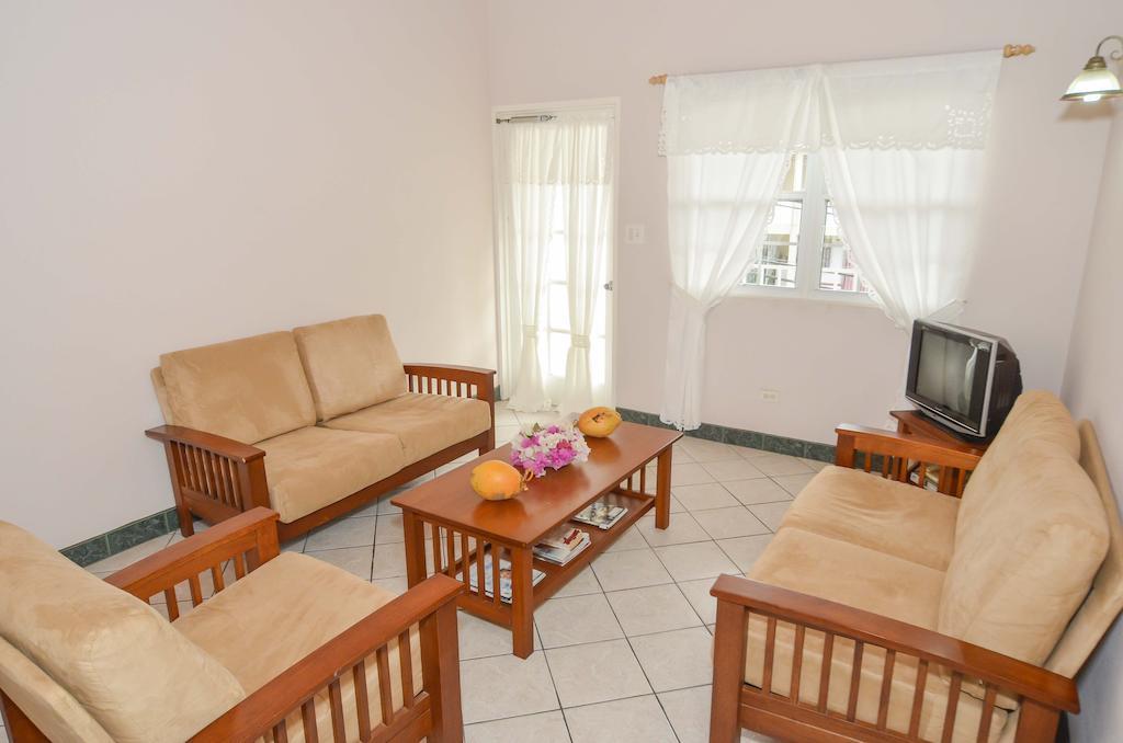 Aparthotel Caribbean And 3*