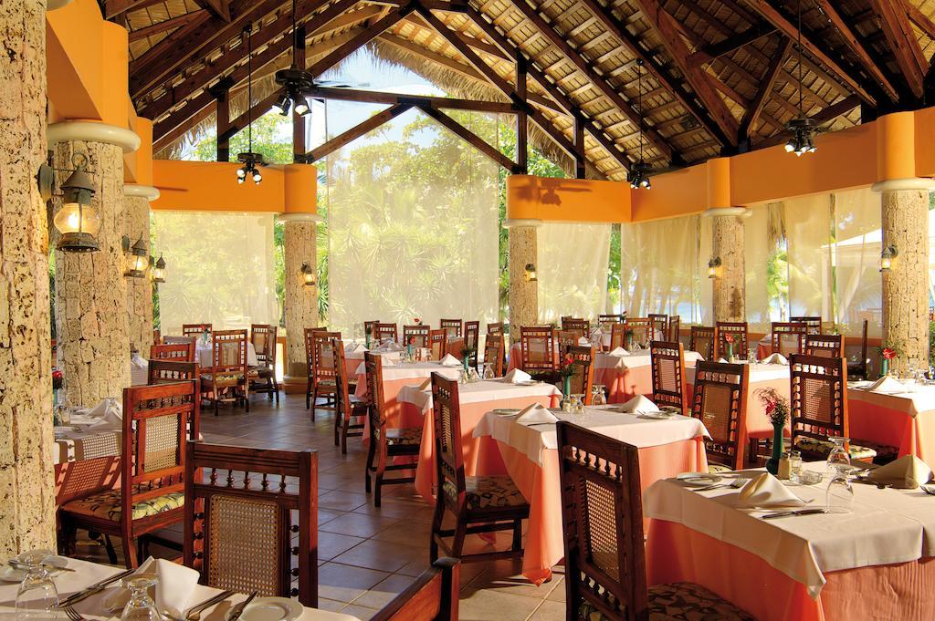 Barcelo Capella Beach