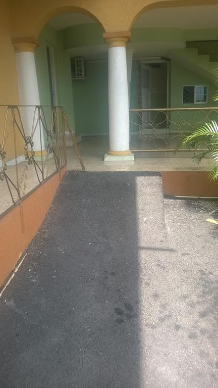 Guest house Palm Bay & Restaurant Montego Bay