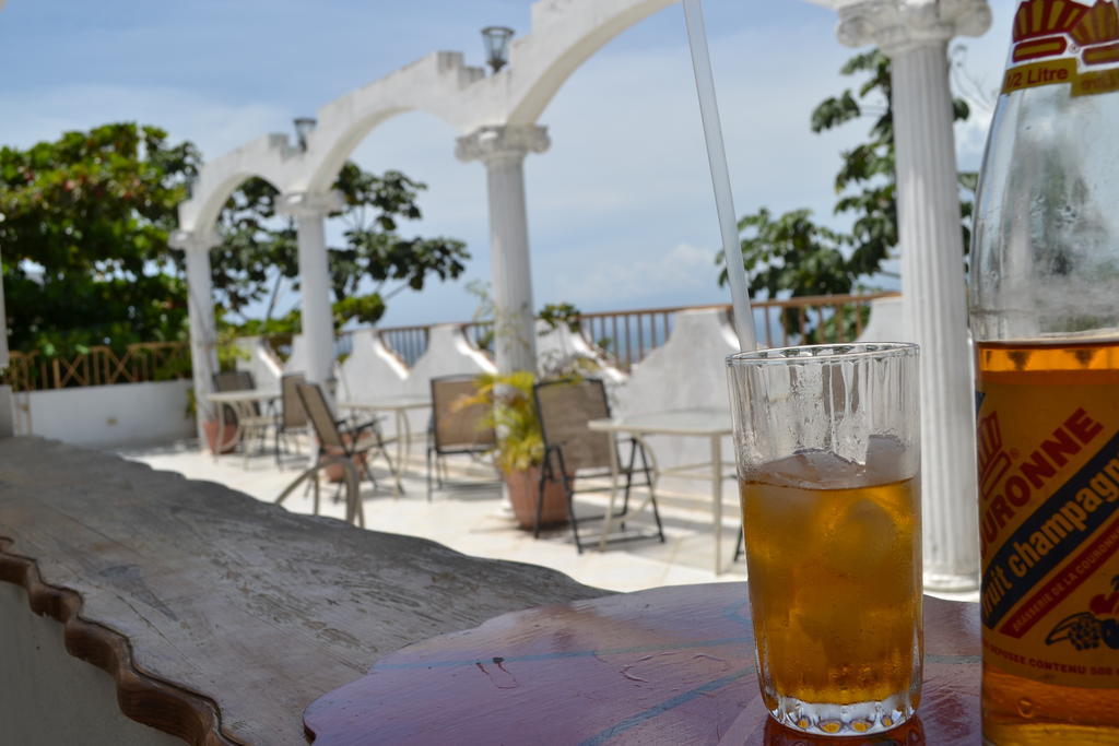 Aparthotel Pacot Breeze Hotel